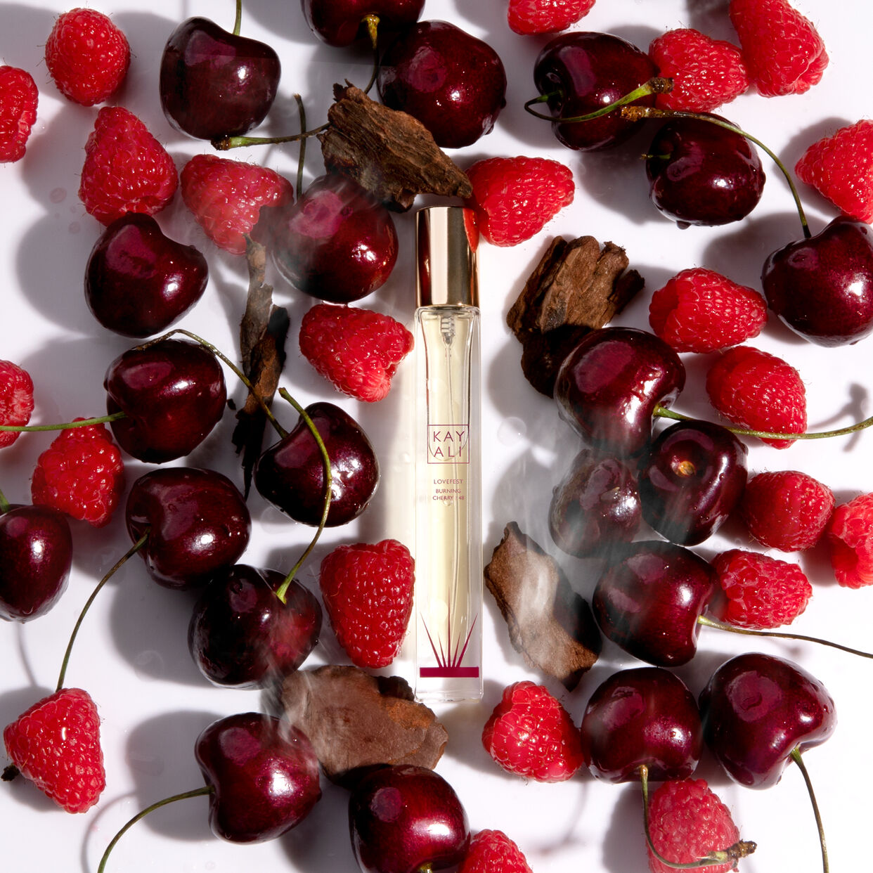 KAYALI KAYALI Lovefest Burning Cherry 48 Travel Spray