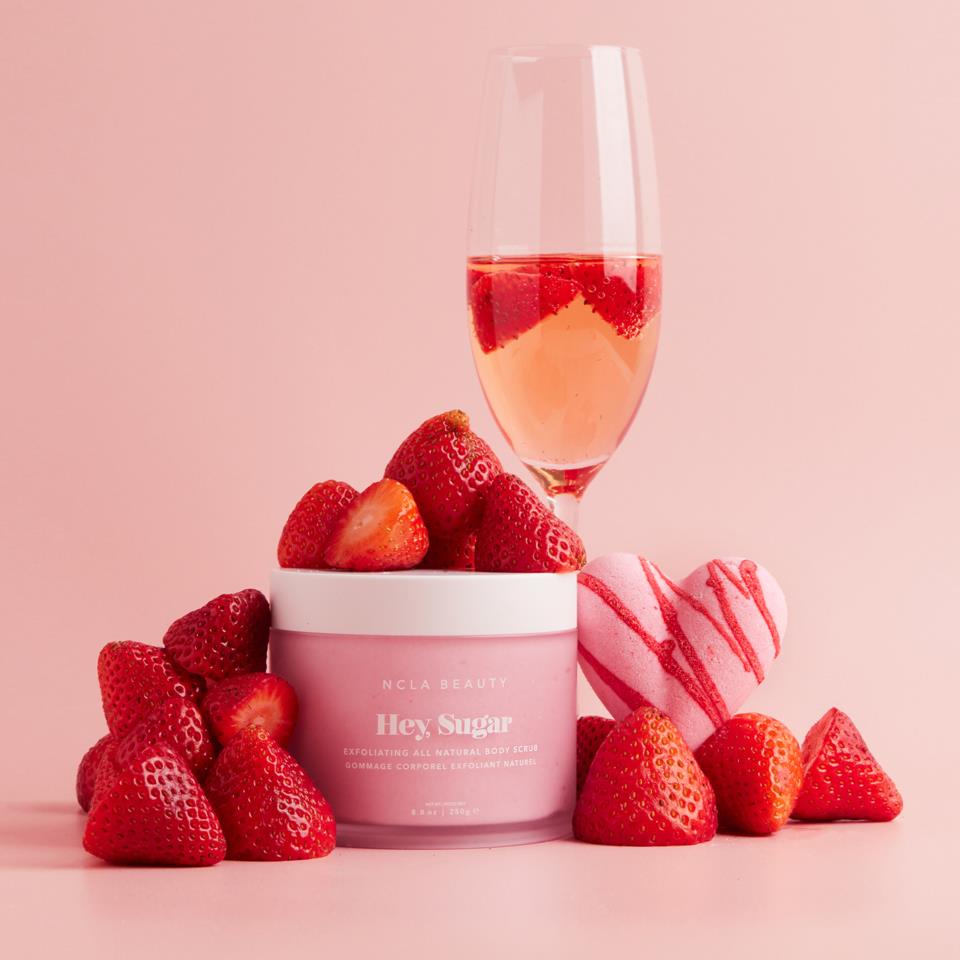 NCLA BEAUTY HEY, SUGAR BODY SCRUB